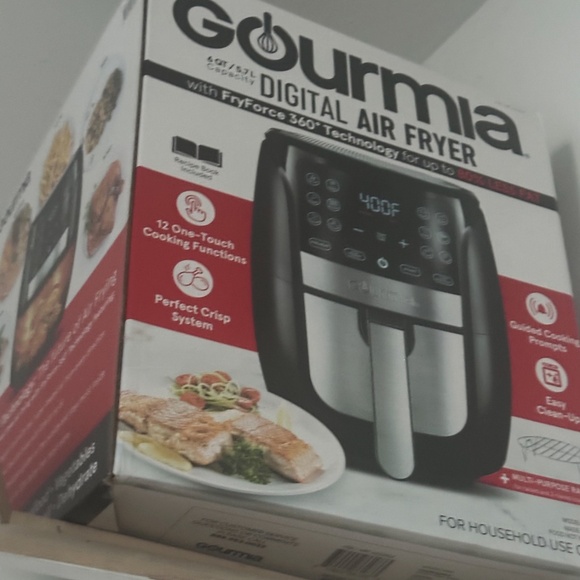 Gourmia Digital Air Fryer - 6 quart capacity - Picture 1 of 1